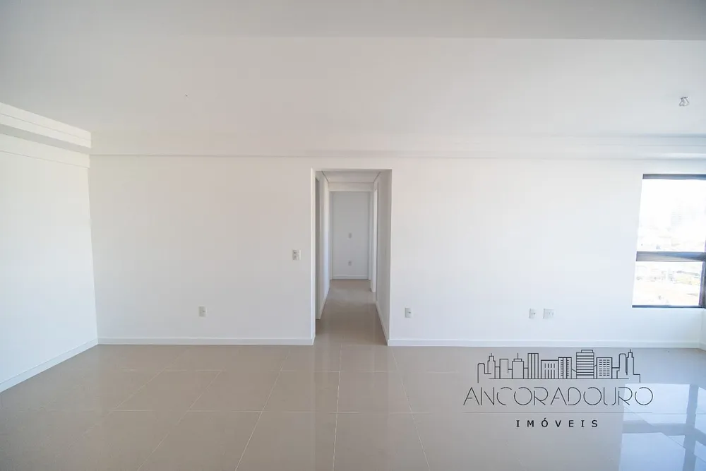Apartamento, 3 quartos, 76 m² - Foto 2