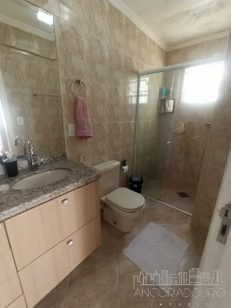 Apartamento, 3 quartos, 130 m² - Foto 1