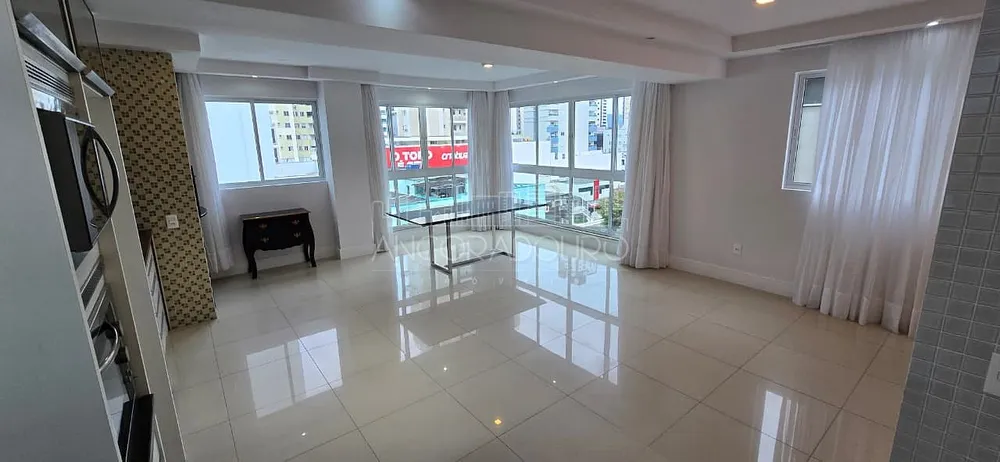 Apartamento, 3 quartos, 134 m² - Foto 2