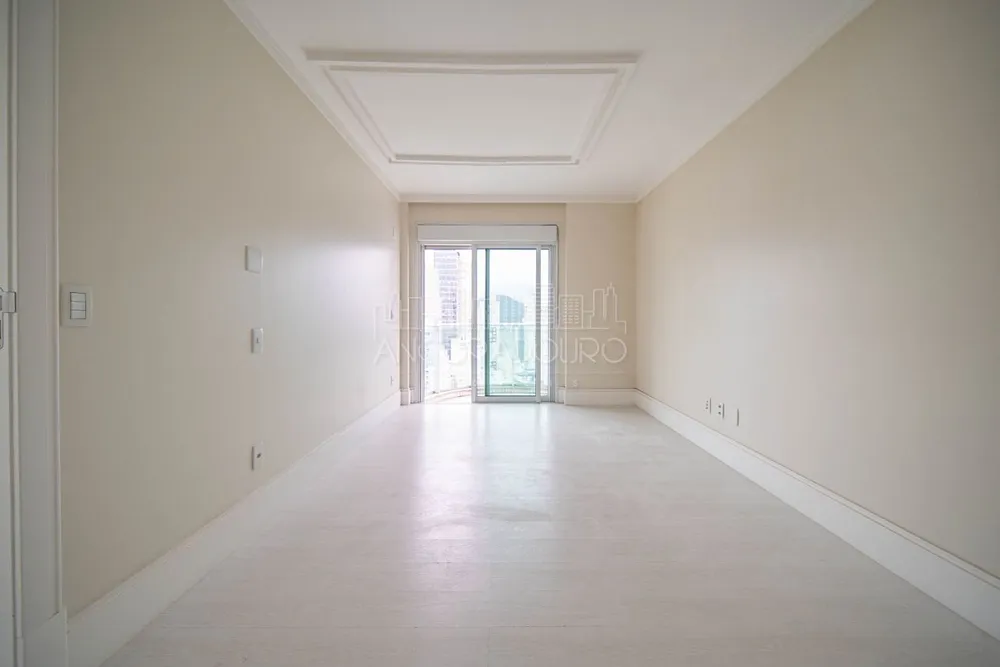 Apartamento, 4 quartos, 239 m² - Foto 20