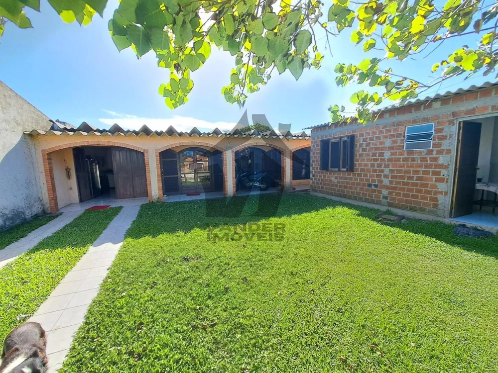 Casa à venda com 4 quartos, 300m² - Foto 1