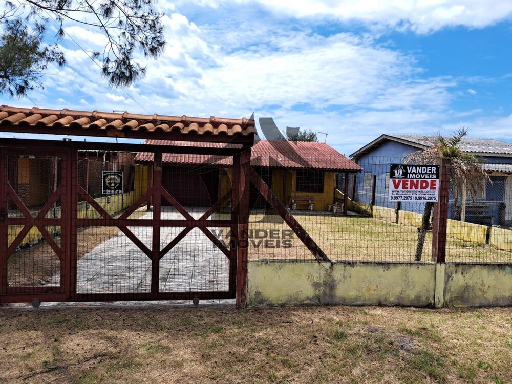 Casa à venda com 3 quartos, 300m² - Foto 4