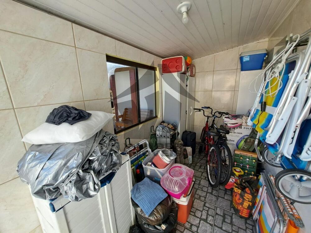 Casa à venda com 2 quartos, 450m² - Foto 4