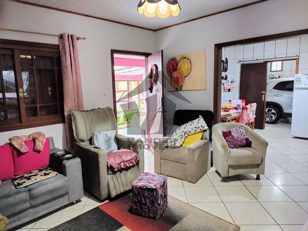 Casa à venda com 3 quartos, 225m² - Foto 3