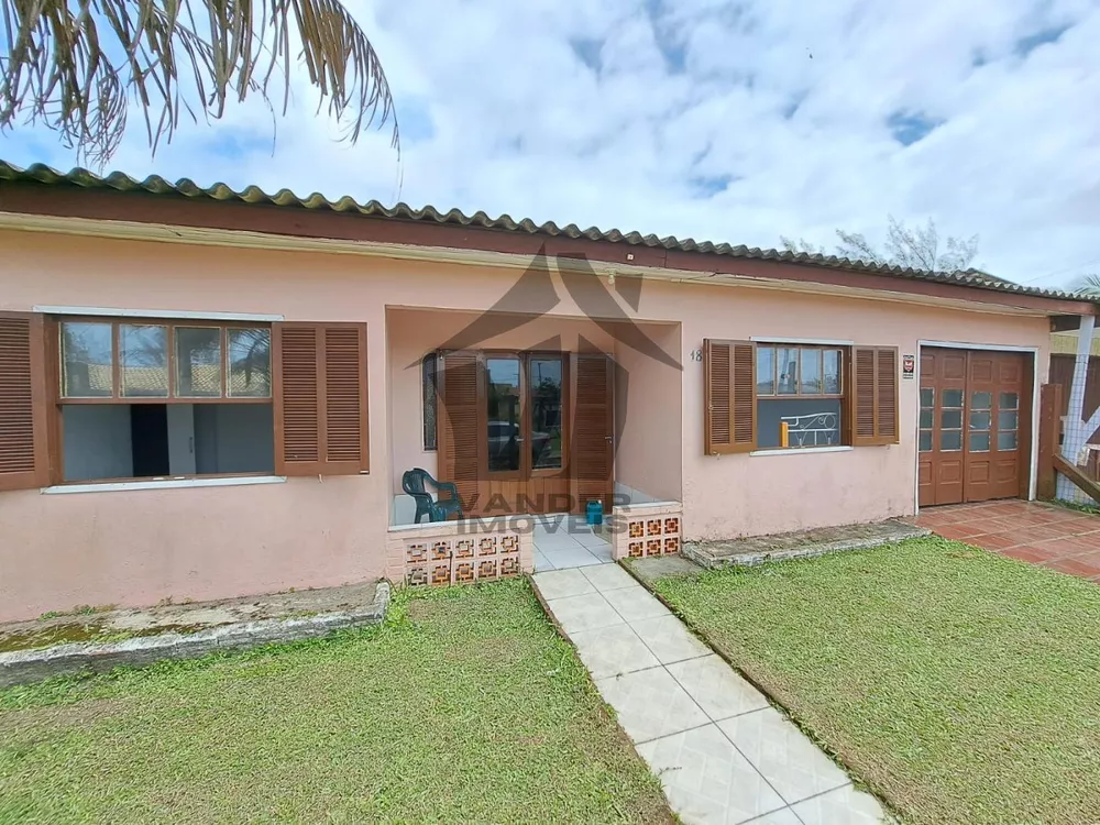 Casa à venda com 3 quartos, 300m² - Foto 2