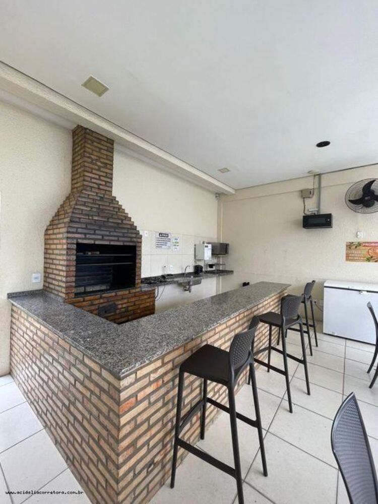 Apartamento para alugar com 3 quartos, 58m² - Foto 4
