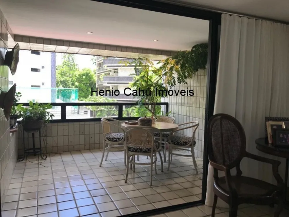 Apartamento, 3 quartos, 245 m² - Foto 2