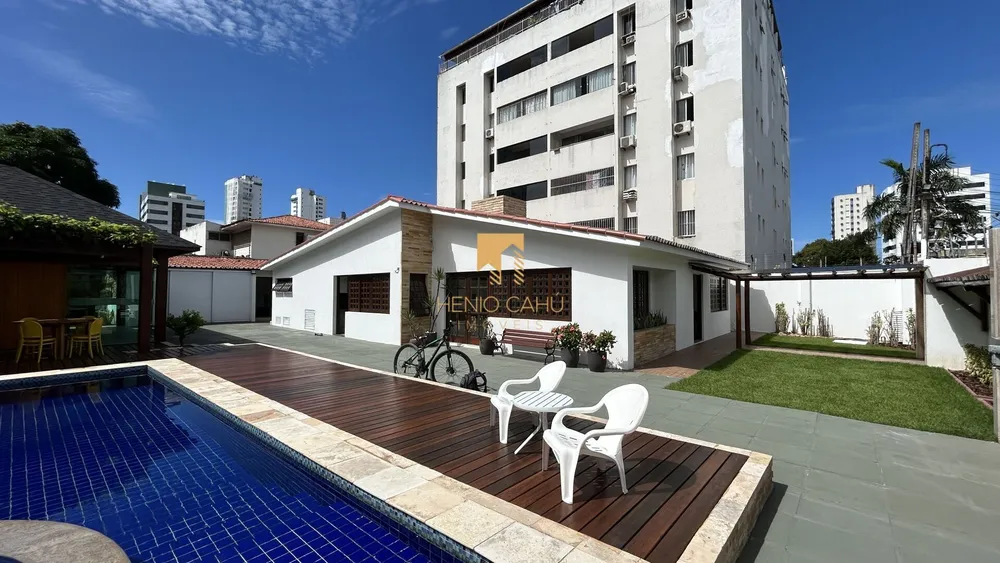 Casa, 4 quartos, 249 m² - Foto 2