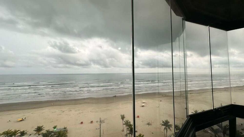 Apartamento à venda com 3 quartos, 120m² - Foto 2