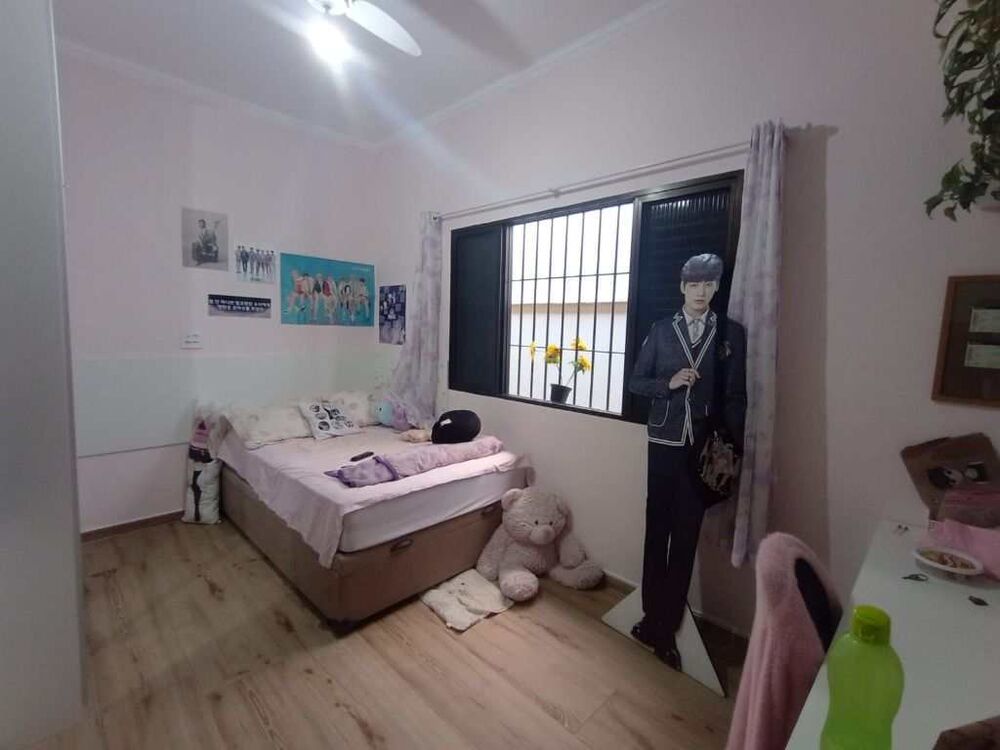 Casa à venda com 3 quartos, 145m² - Foto 4