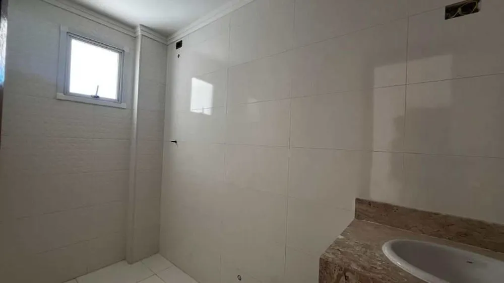 Apartamento, 3 quartos, 162 m² - Foto 2