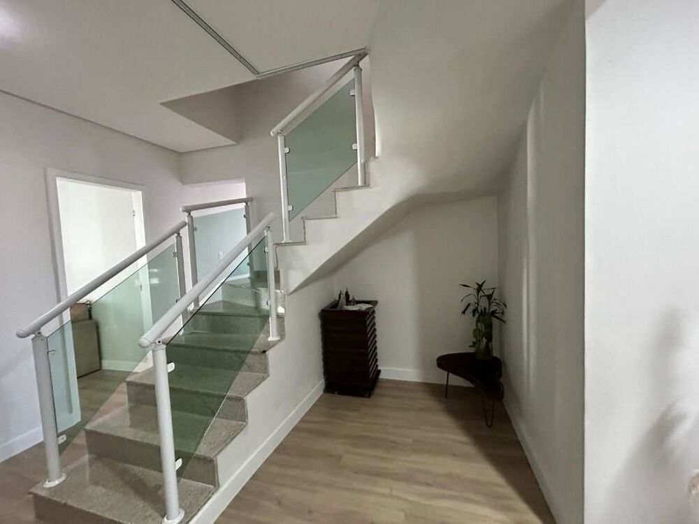 Cobertura, 3 quartos, 218 m² - Foto 11