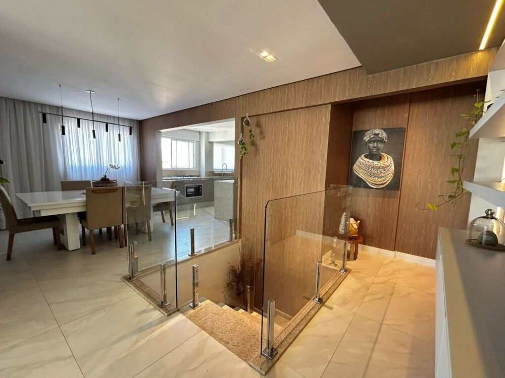 Cobertura, 3 quartos, 218 m² - Foto 1