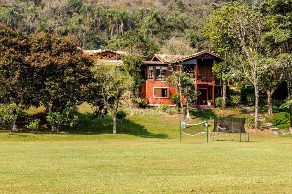 Chácara à venda com 9 quartos, 1200m² - Foto 3