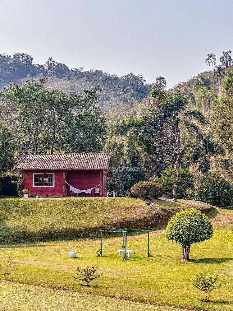 Chácara à venda com 9 quartos, 1200m² - Foto 15