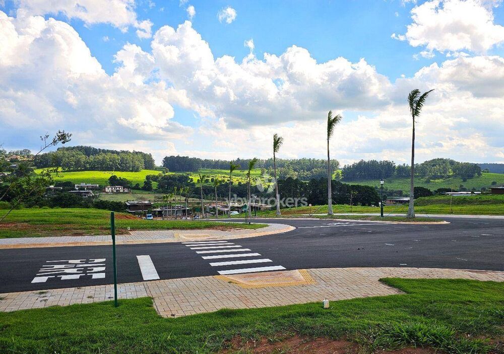 Loteamento e Condomínio, 2377 m² - Foto 2