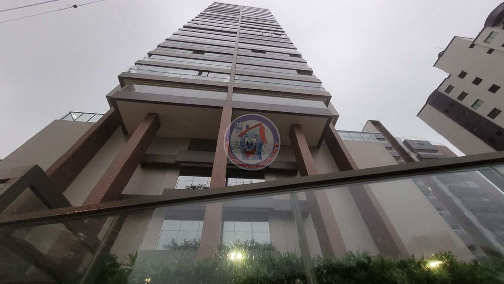 Apartamento à venda com 3 quartos, 145m² - Foto 8