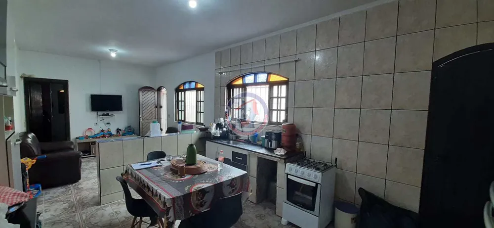 Casa, 3 quartos, 84 m² - Foto 2