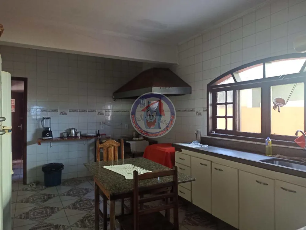 Casa, 32 quartos, 1422 m² - Foto 8