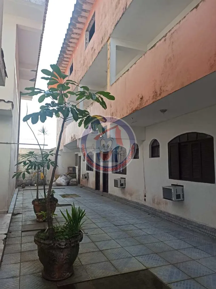 Casa, 32 quartos, 1422 m² - Foto 9