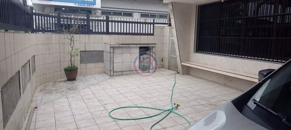 Casa à venda e aluguel com 3 quartos, 180m² - Foto 4