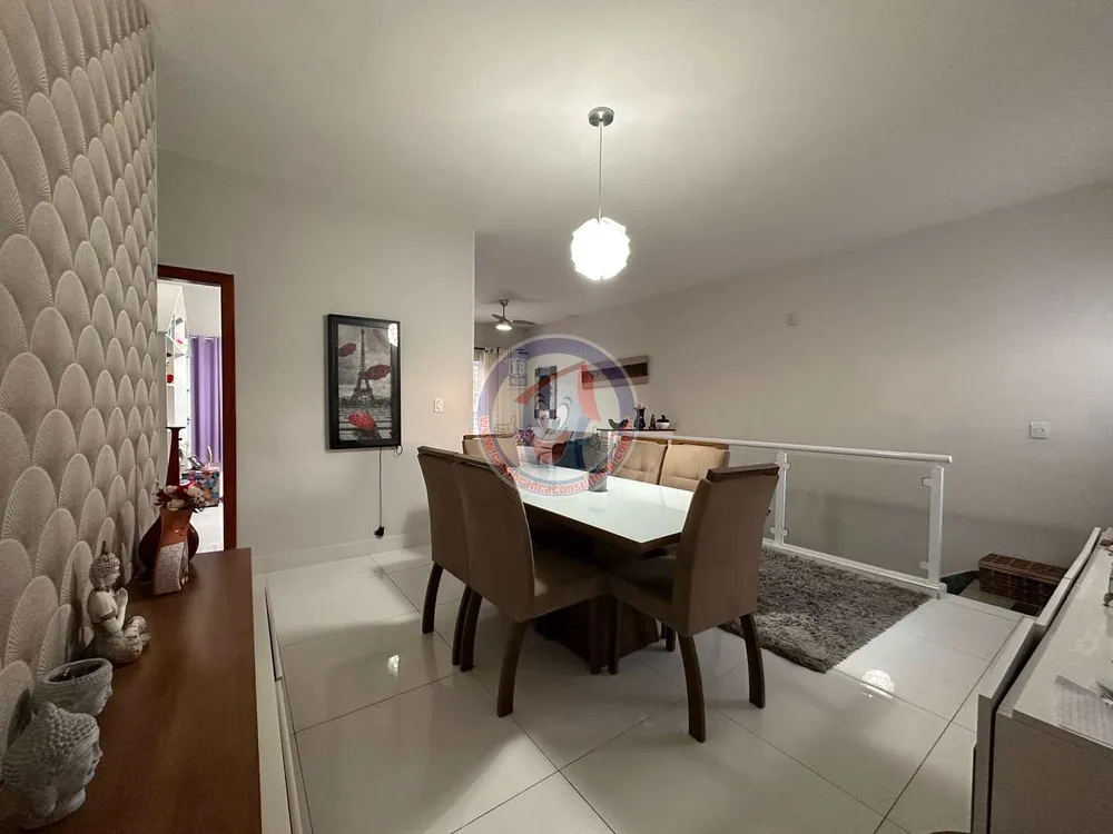 Casa, 3 quartos, 141 m² - Foto 2