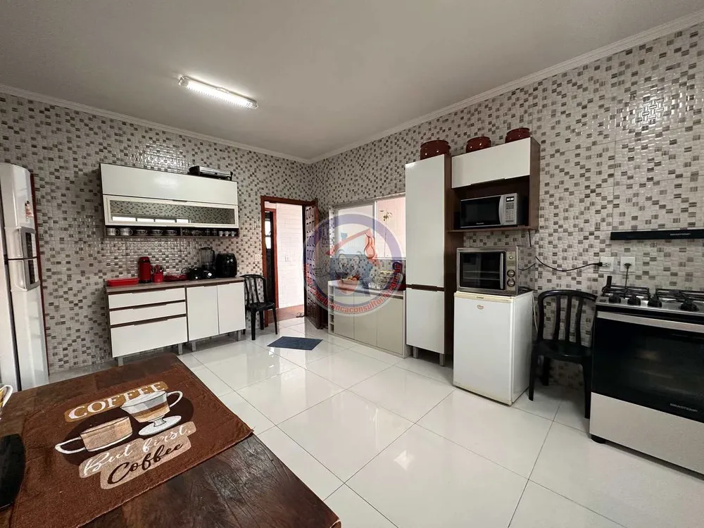 Casa, 3 quartos, 141 m² - Foto 3