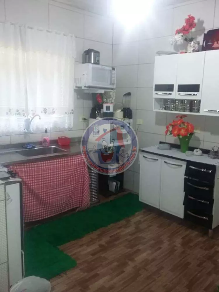 Sobrado à venda com 3 quartos, 120m² - Foto 4