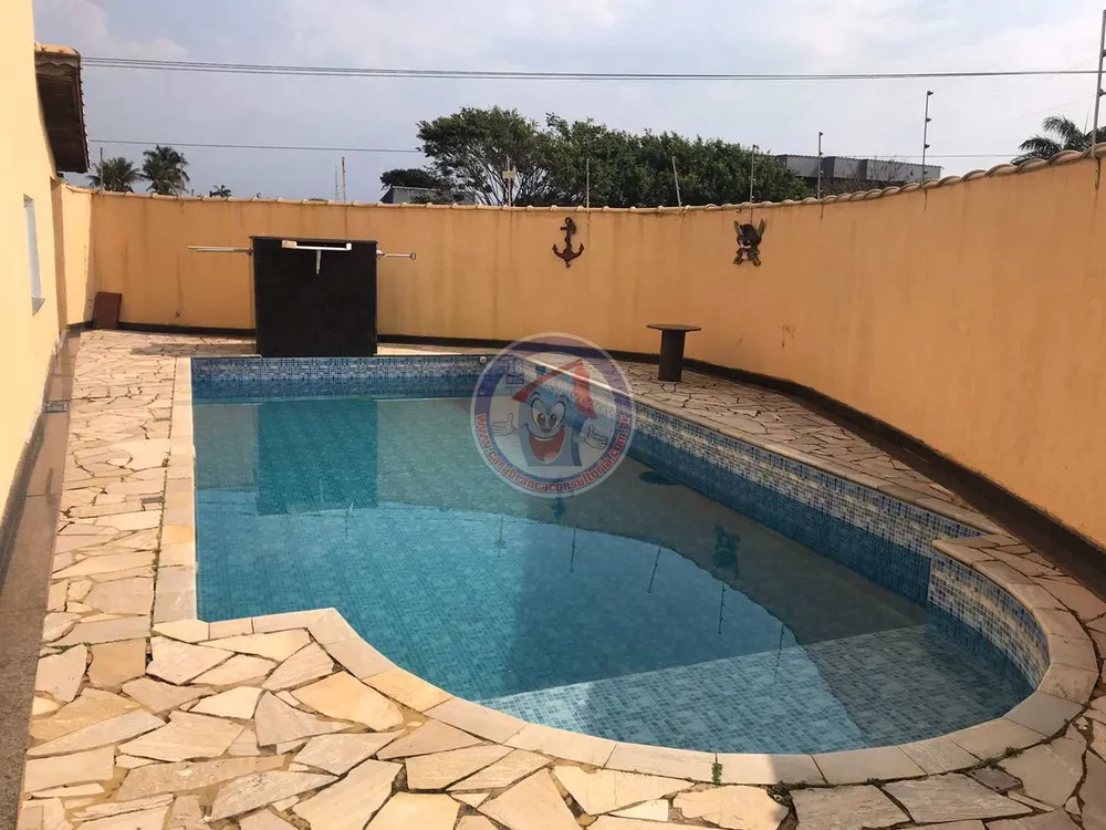 Sobrado, 4 quartos, 227 m² - Foto 1
