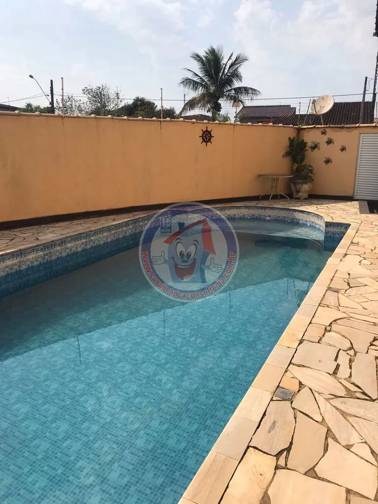 Sobrado, 4 quartos, 227 m² - Foto 2
