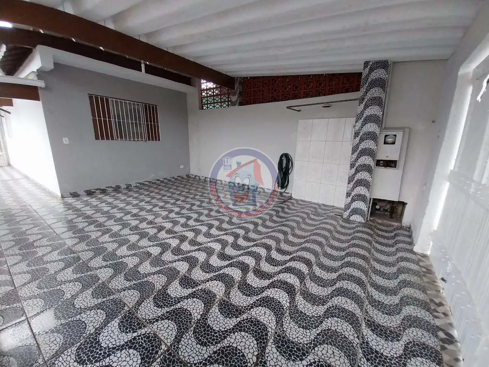 Casa, 4 quartos, 130 m² - Foto 1