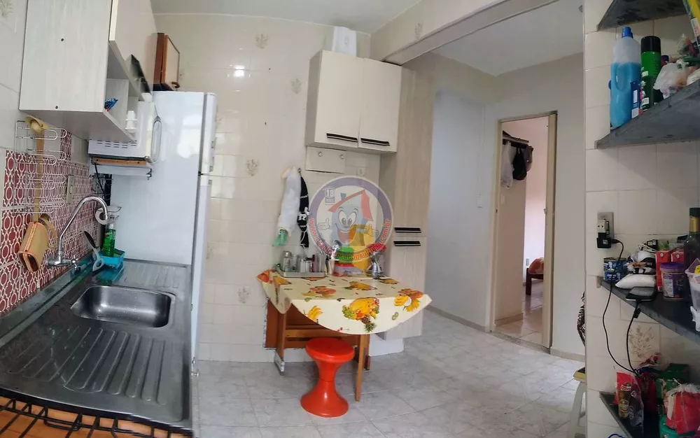 Apartamento à venda com 2 quartos, 63m² - Foto 3