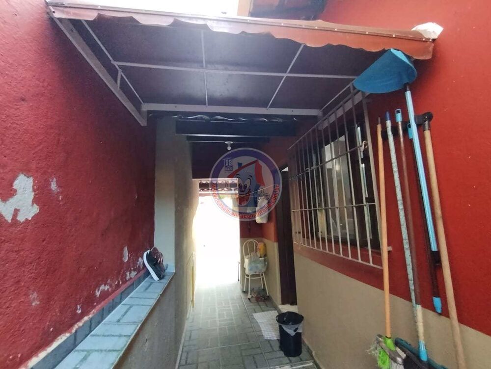 Casa à venda com 2 quartos, 85m² - Foto 8