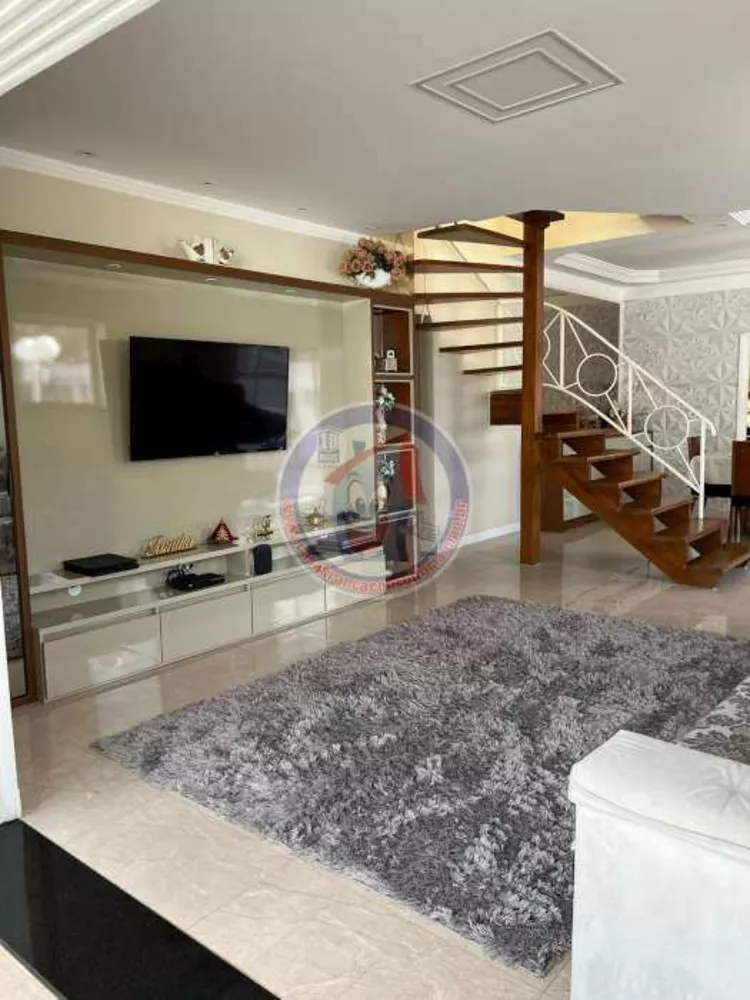 Sobrado à venda com 5 quartos, 350m² - Foto 3