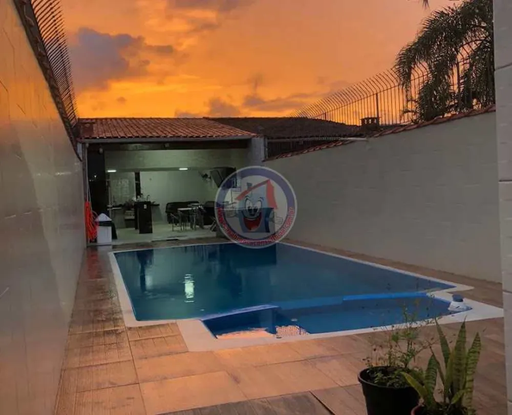 Casa, 3 quartos, 130 m² - Foto 1