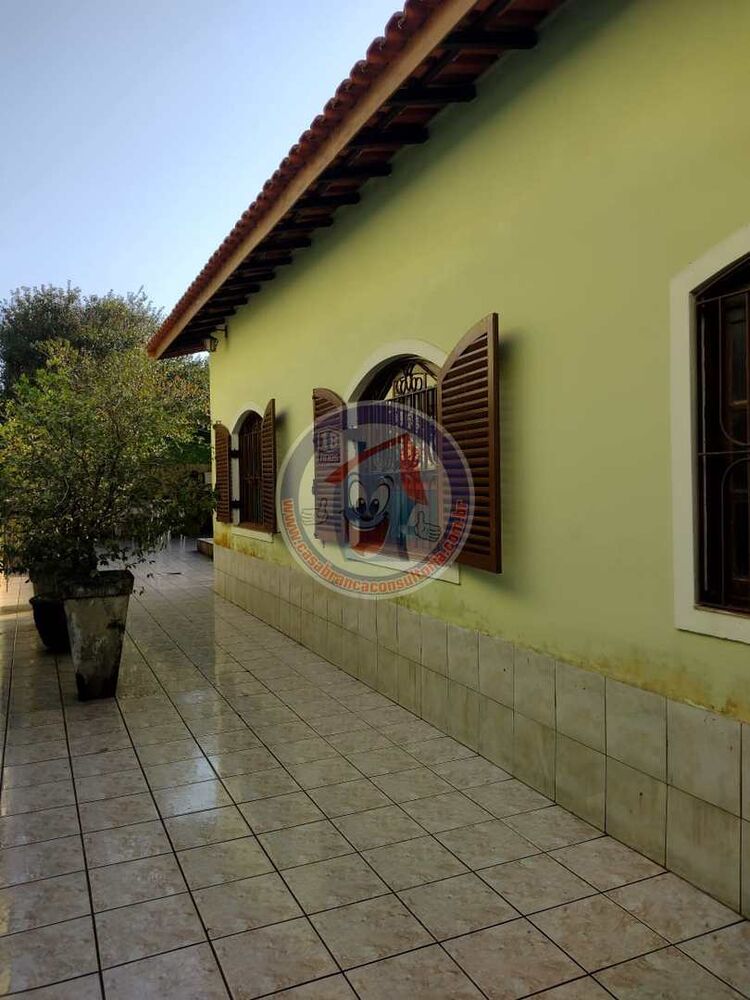 Casa, 3 quartos, 190 m² - Foto 1