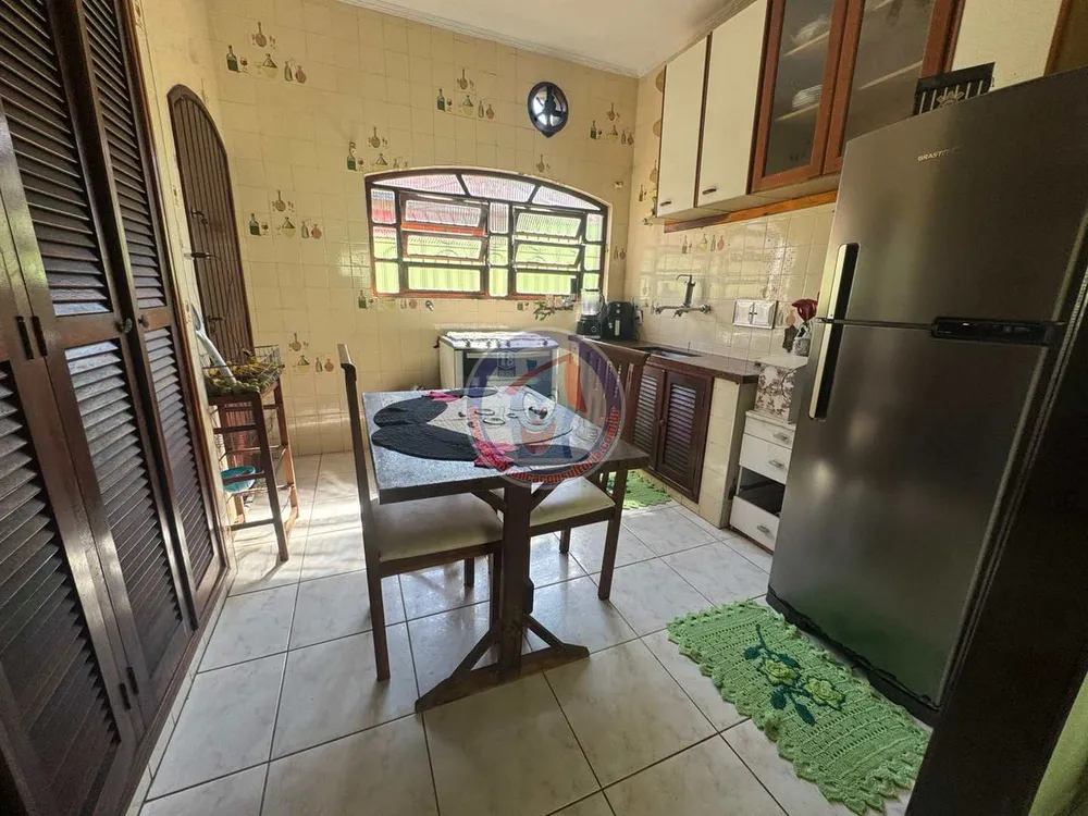 Casa, 3 quartos, 190 m² - Foto 9
