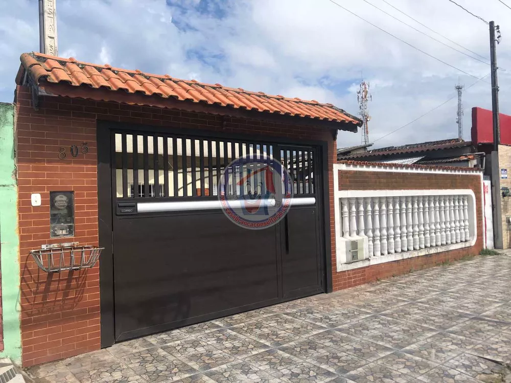 Casa à venda com 4 quartos, 190m² - Foto 2