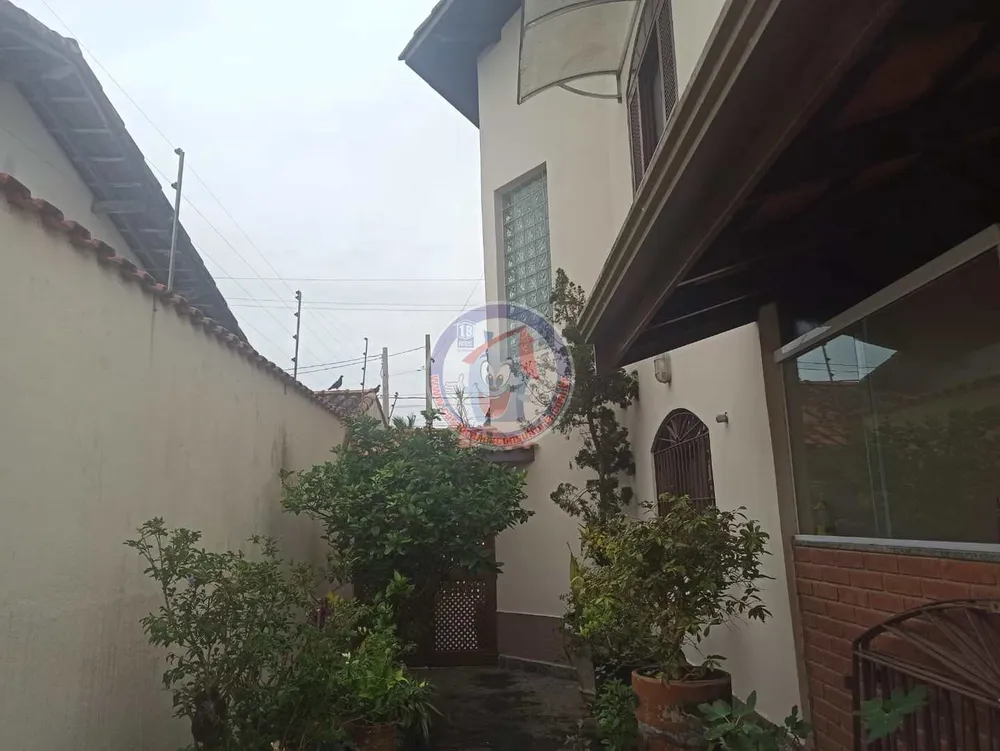 Casa, 3 quartos, 300 m² - Foto 4
