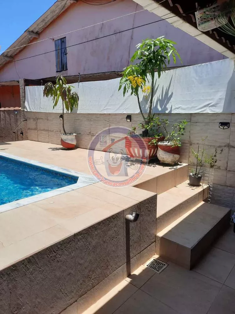 Casa à venda com 2 quartos, 99m² - Foto 4