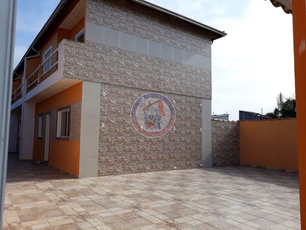 Sobrado à venda com 2 quartos, 56m² - Foto 1