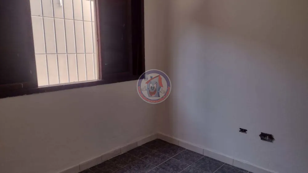 Casa, 5 quartos, 138 m² - Foto 4
