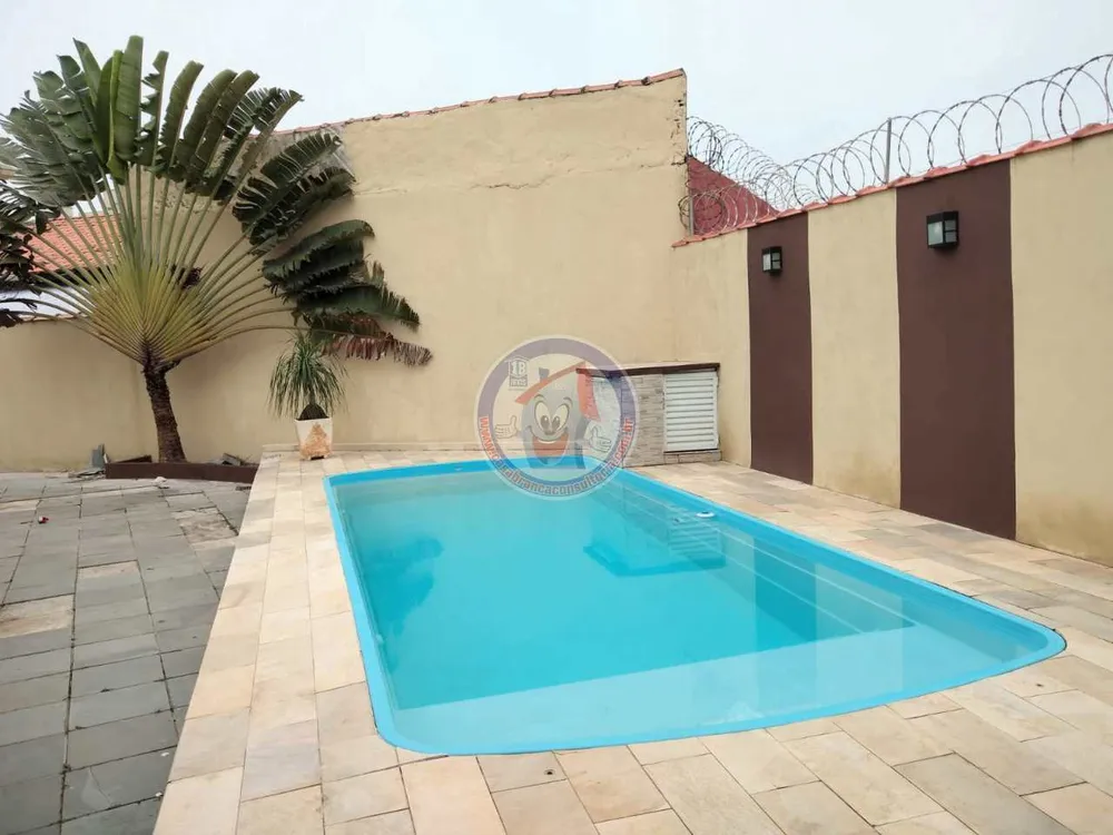 Casa, 3 quartos, 205 m² - Foto 1