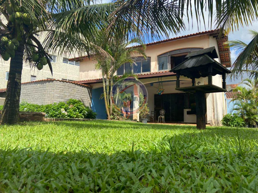 Sobrado, 3 quartos, 230 m² - Foto 1
