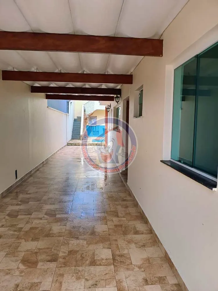 Casa, 6 quartos, 261 m² - Foto 2