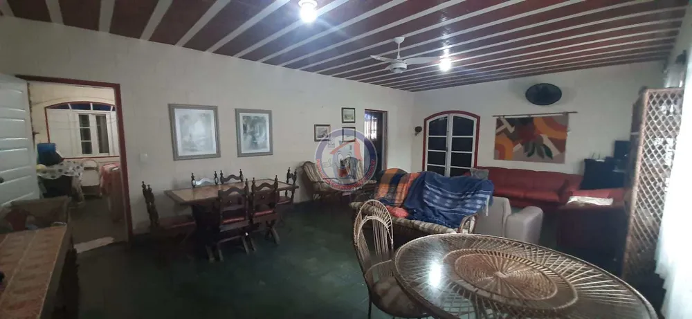 Casa, 5 quartos, 260 m² - Foto 1