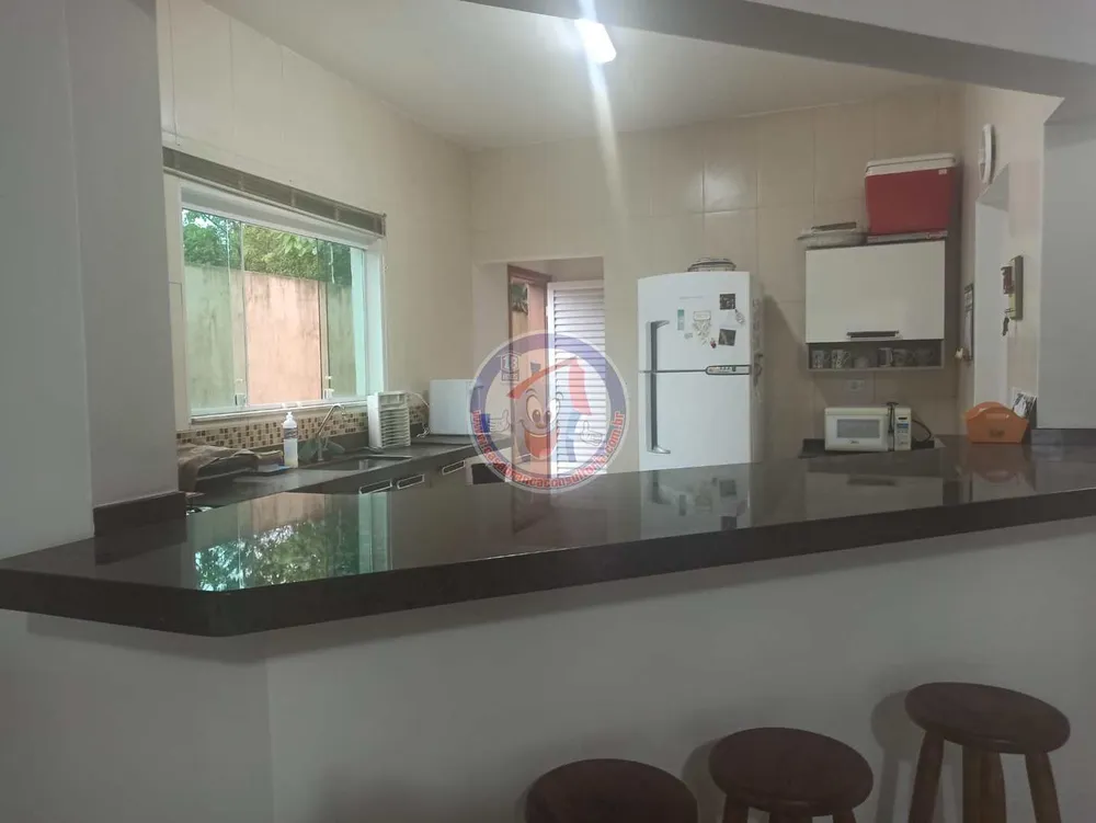 Casa, 5 quartos, 213 m² - Foto 4