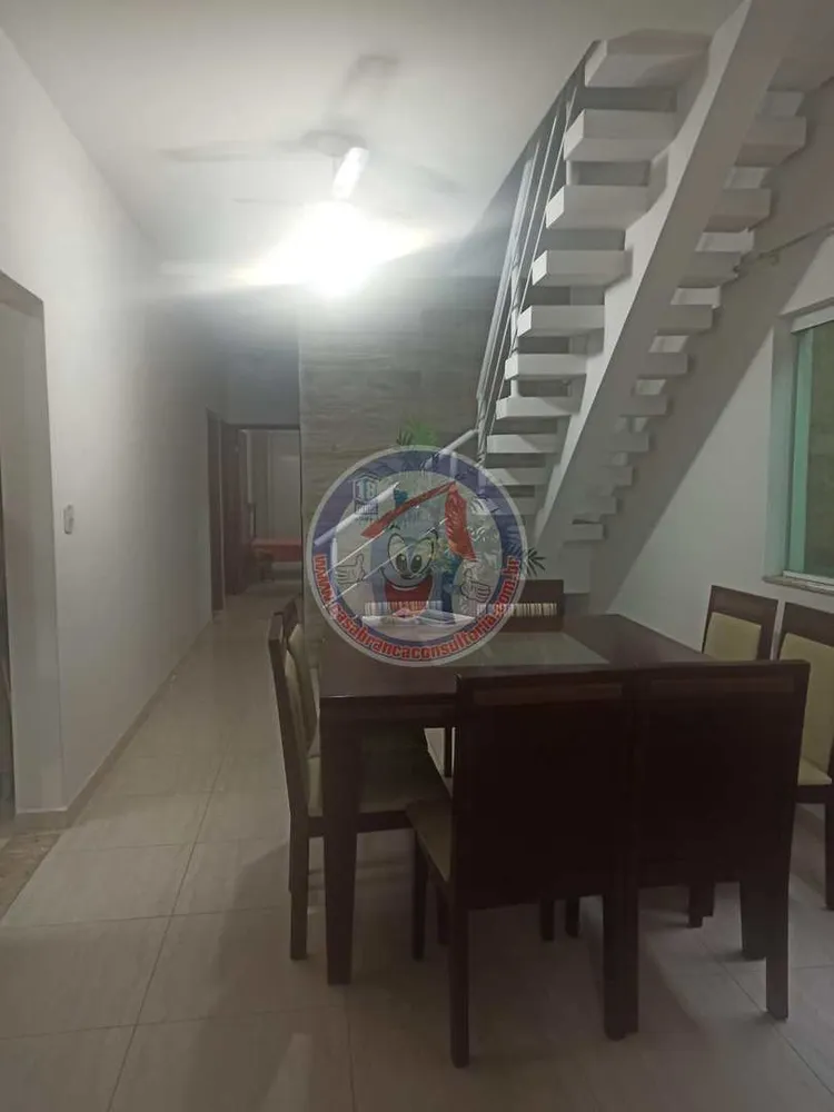 Casa, 5 quartos, 213 m² - Foto 2