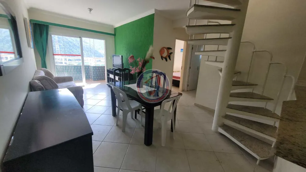 Cobertura, 3 quartos, 247 m² - Foto 2
