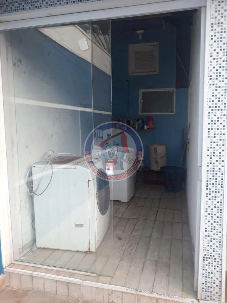 Sobrado, 3 quartos, 235 m² - Foto 3